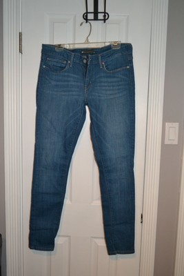 levis slight curve modern rise skinny