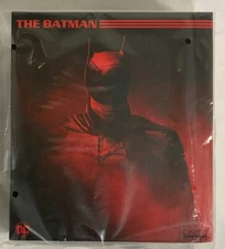 Mezco Toyz One:12 The Batman (2022) (Robert Pattinson)(AUTHENTIC) (US STOCK)