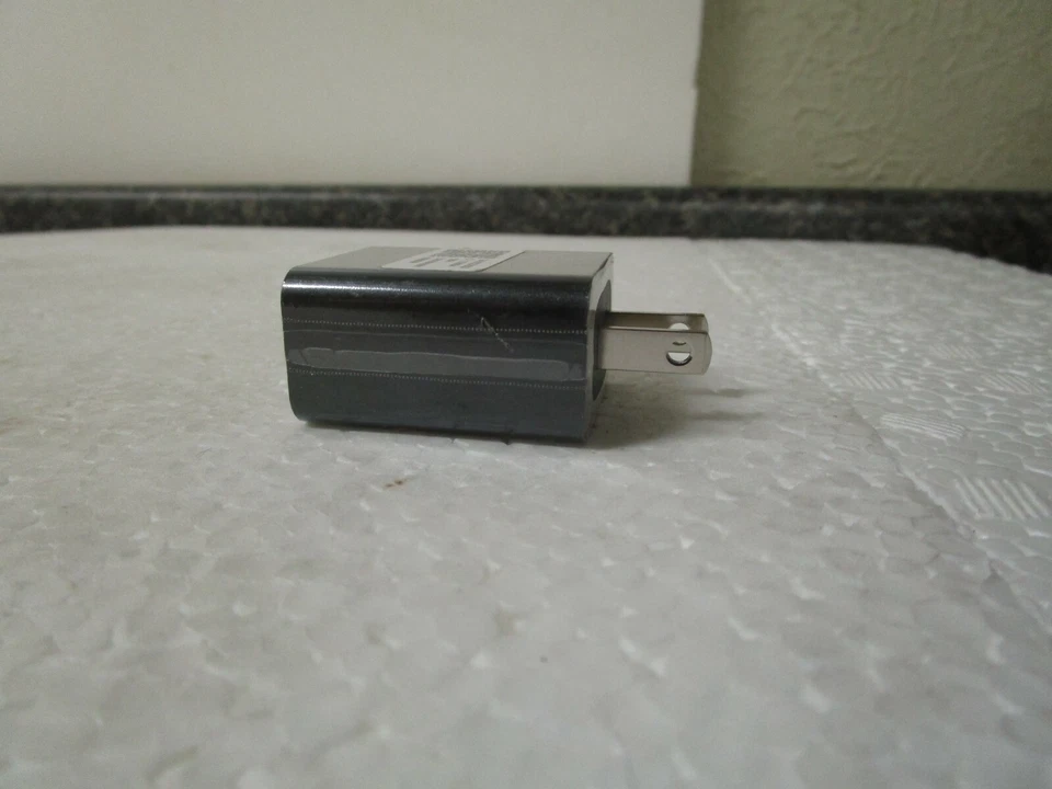Motorola SA18C22623 Turbo Power carregador rápido USB TIJOLO SOMENTE - Imagem 3 de 4