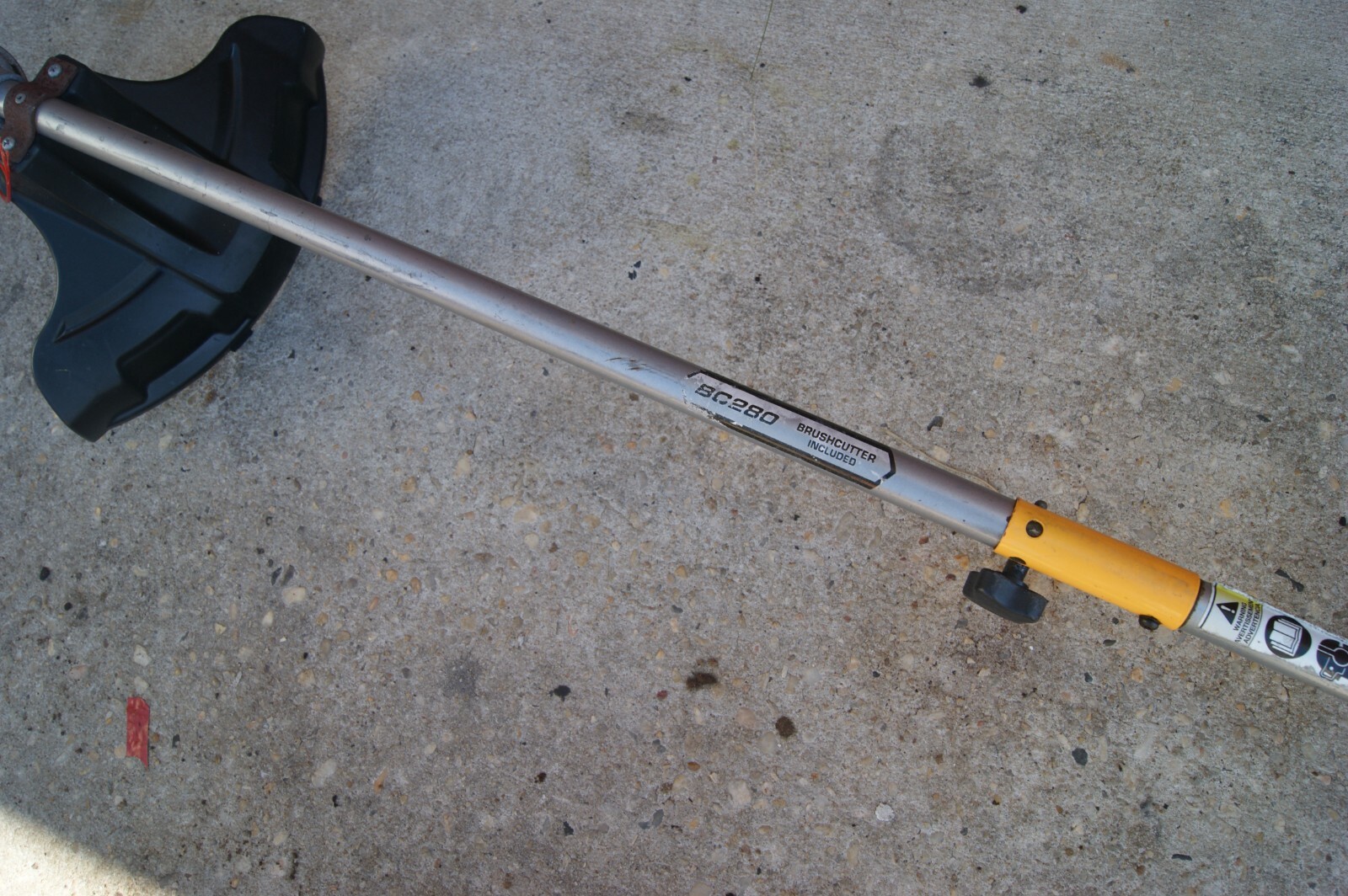 CUB CADET BC280 PREMIUM GRADE STRING TRIMMER SPLIT SHAFT 27CC EN WATCH