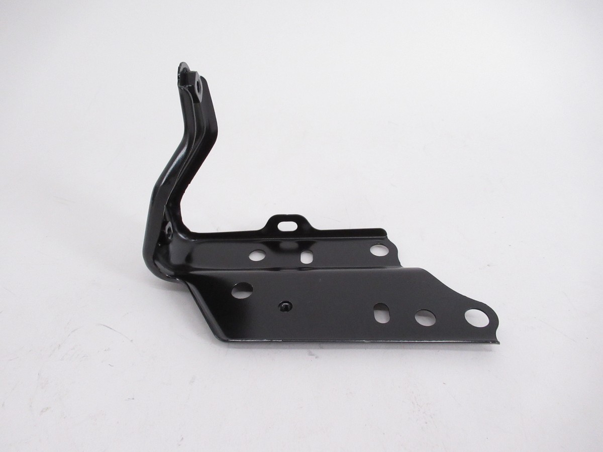 Genuine OEM Toyota 53835-06080 Passenger Front Bumper Bracket 2015  