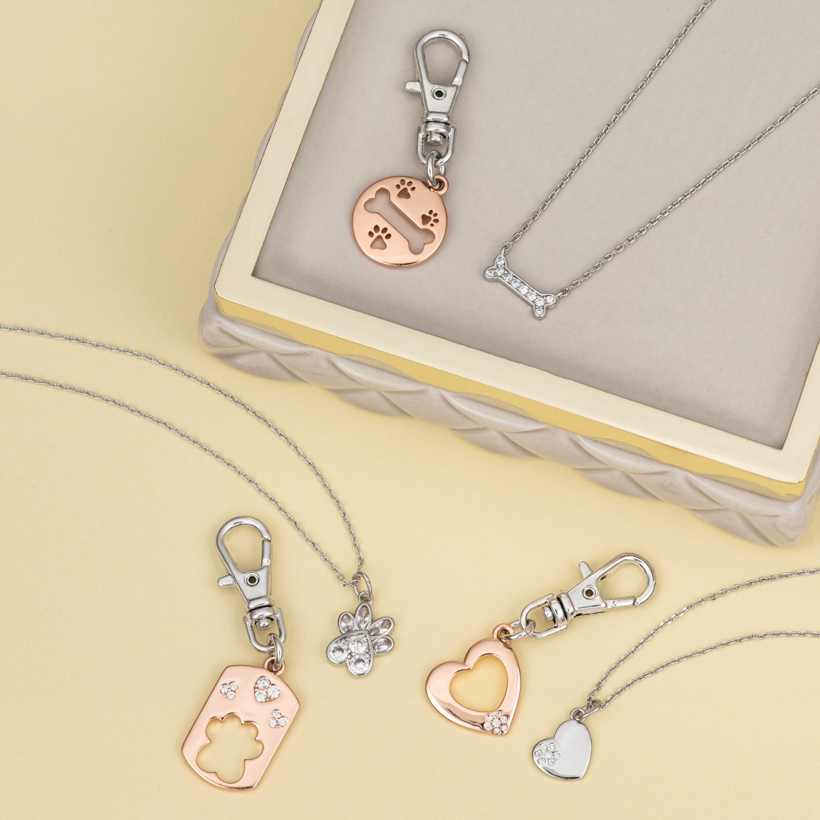 Charmed Aroma Dog Mug Candle Necklace & Collar Tag with Bath Bomb