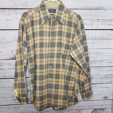 Vintage Men's Pendleton button down flannel 100% Virgin Wool Sz L USA made