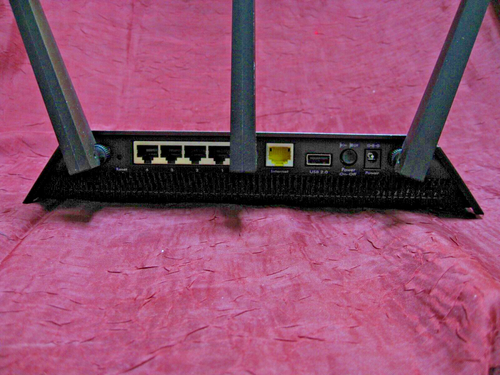 NETGEAR Nighthawk R7000 AC1900 Gigabit AC WIFI Router NO power supply - Afbeelding 5 van 8