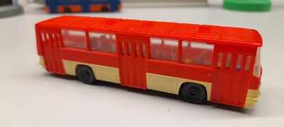 IKARUS 260 Bus zweifarbig  H0 1/87 DDR 