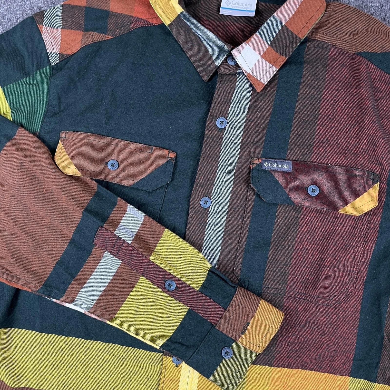 Columbia Shirt Mens Medium Plaid Omni-Wick Flannel Long Sleeve Outdoor Hiking