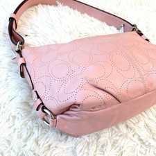 Coach ピンク ショルダーバッグ バッグ & ハンドバッグ 女性用 | eBay