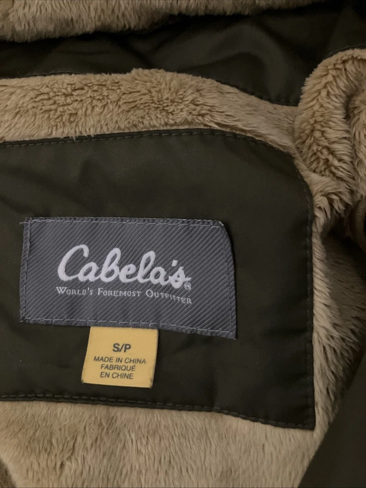 Parka Larga Gris Invierno Plumón de Ganso Cabelas Premier - Capucha Borde de Piel - Mujer Pequeña Foto 3 de 4