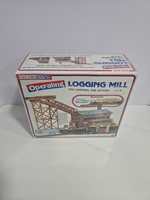 Vintage Life Like Trains Operating Logging Mill #8201 HO Scale + Dumping Car NEW