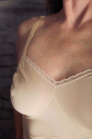 Nancy King Vintage 70s Burlesque Retro Pinup Semi Sheer Satin Full Slip 32 Small