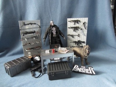 SIDESHOW PUNISHER 1/6 FIGUR NEU BEMALT + WAFFEN + WÄNDE + LOGO BASE + EXTRAS