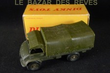 DINKY TOYS FRANCE.  UNIMOG Militaire. REF: 821 + Boite.
