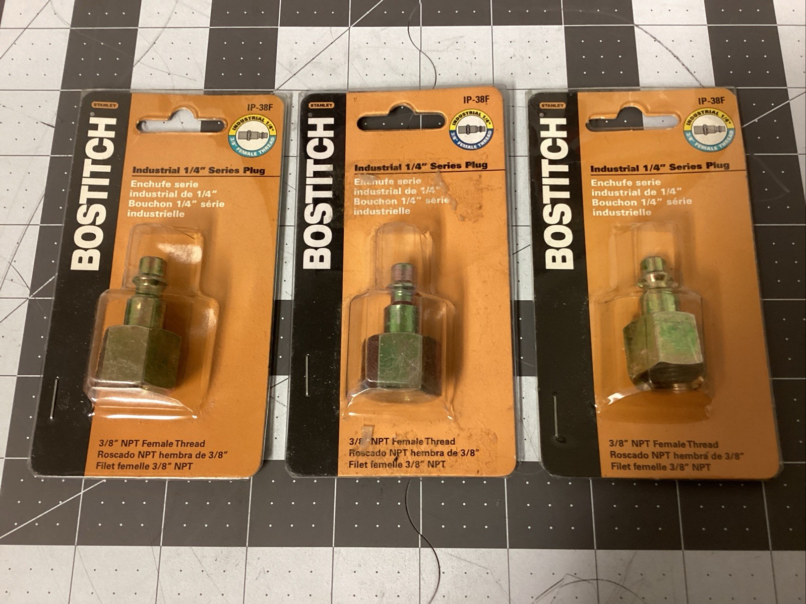 BOSTITCH 1/4” Industrial Series Plug IP-38F (Lot of 3)(LXF6K)