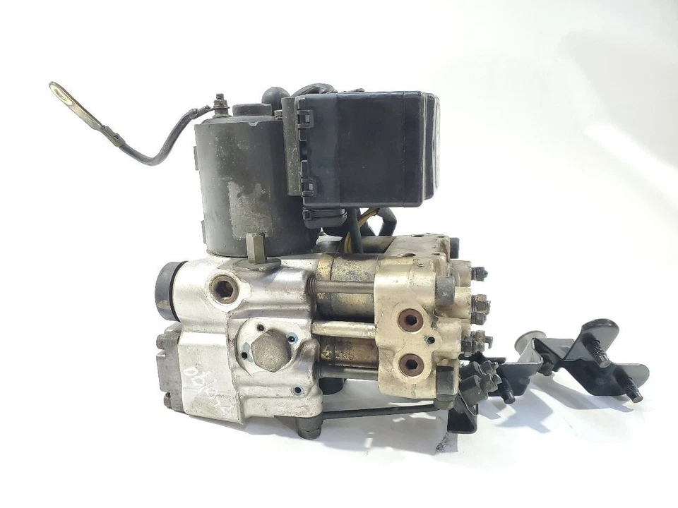 Subaru SVX LS 1992 1997 OEM ABS bomba de freno antibloqueo AWD Foto 3 de 4