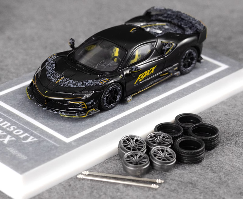 MJ 1:64 Matte Black Mansory F9XX Racing Sports Model Diecast Metal Car