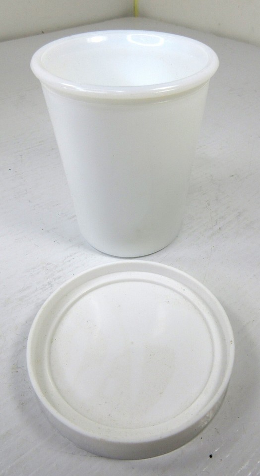LOT of 3 Yogurt Replacement Cups Jars Milk Glass With Lids for Salton