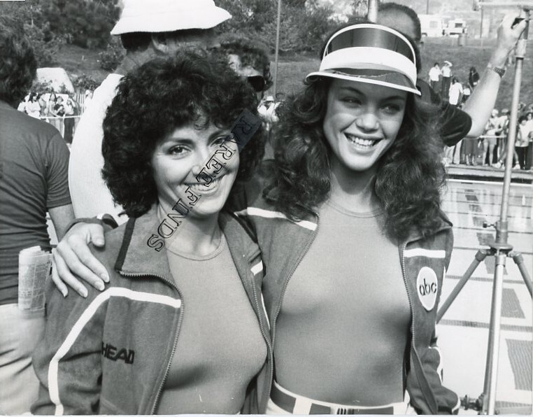 Joyce dewitt maren jensen original photo vintage 8x10 celebrity memorabilia