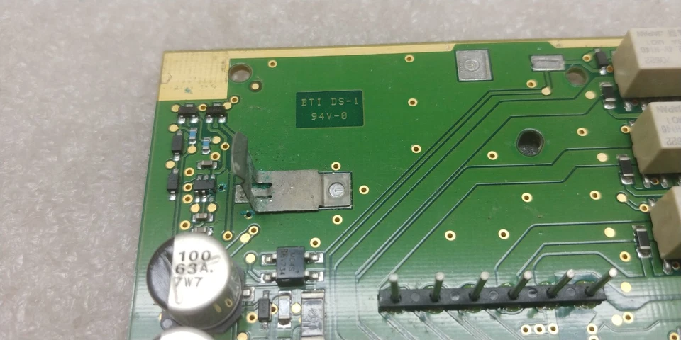 Honeywell TH8320ZW1000 Programmable Touchscreen Thermostat BOARD FREE SHIPPING!! - Image 3 of 3