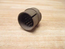 Amphenol MS3106A-24-5P Circular Connector MS3106A245P