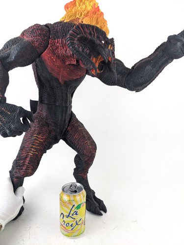 NECA IL SIGNORE DEGLI ANELLI LOTR 25" BALROG FIGURA CODA MANCANTE - Foto 8 di 20