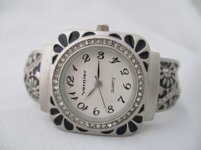 Vernier Women display picture 3