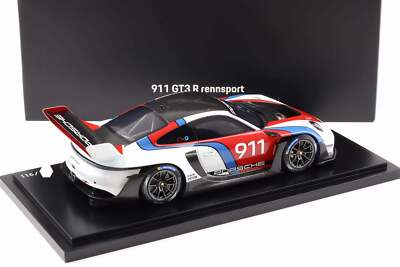 Spark-Model Porsche 911 992 GT3 R Rennsport #911 W/ DISPLAY