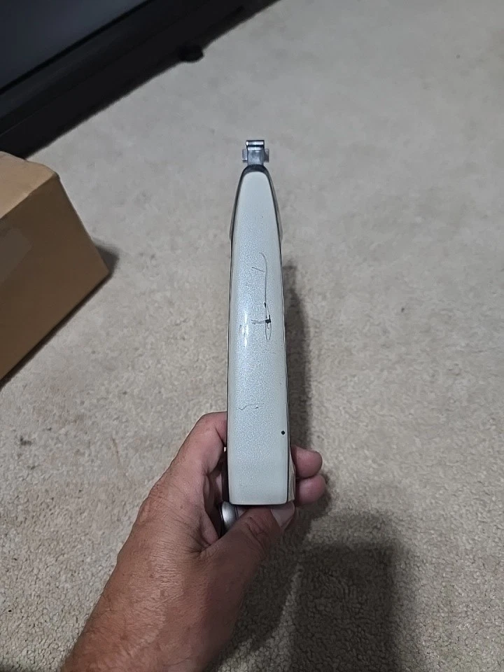 全新 原始设备制造商 正品 雷克萨斯 门外把手 2001 - 2006 LS430 珍珠 69210 - 50050 — 第 2/4 张图片