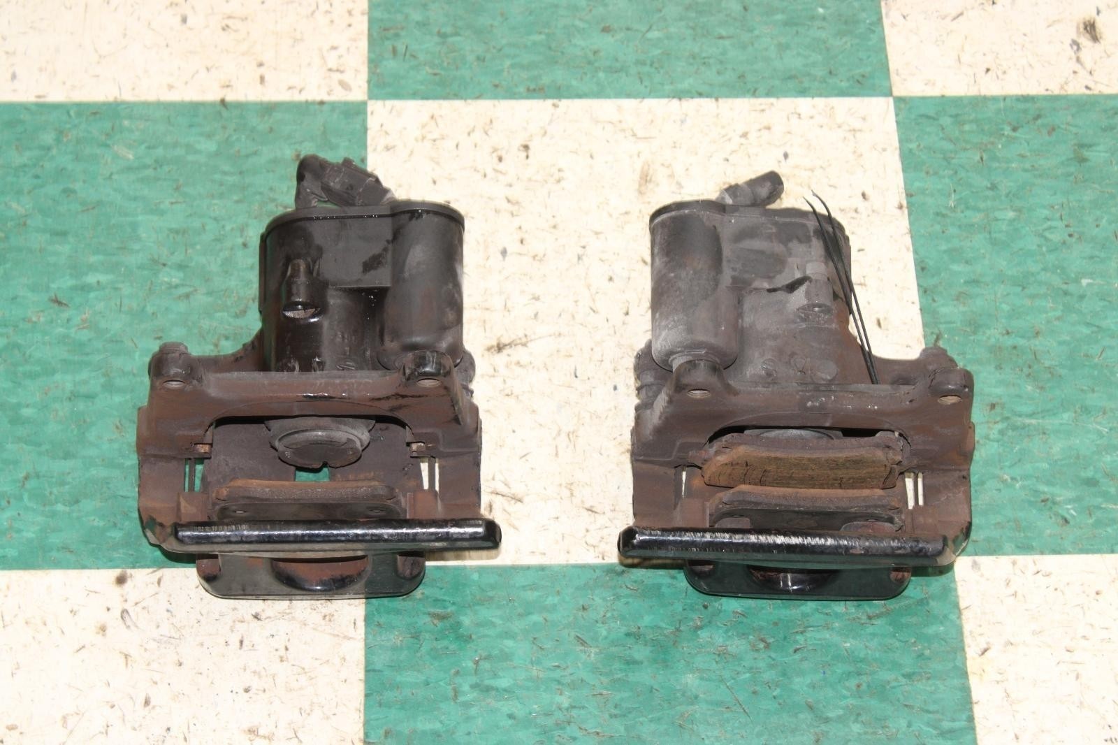 13-18 Flying Spur Set Left LH LR Right RH RR Rear Brake Caliper Pair 2x Unit OEM