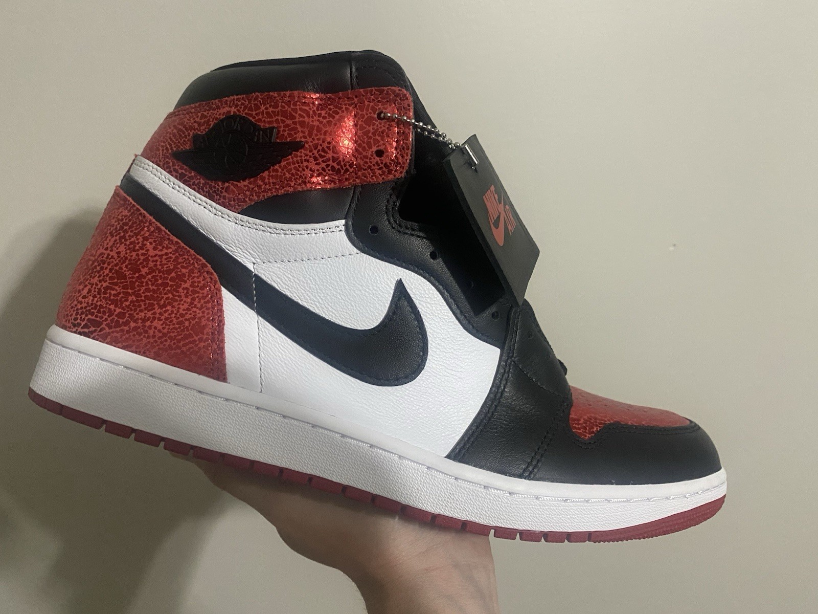 Air Jordan 1 OG High Ruby Bred Toe Women’s Size 14.5 Men’s 13 image 6