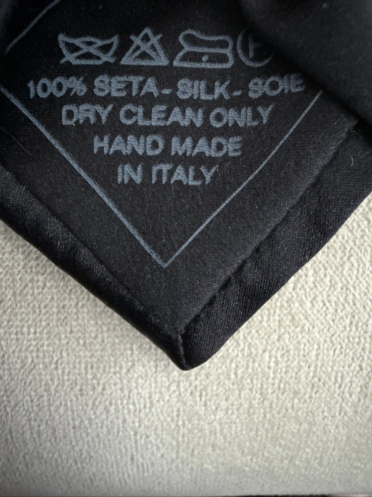 $490 BRIONI Lux Essential Solid Black Satin XL Ne… - image 5