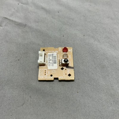 PHILIPS FLAT SCREEN TV 50PFP5332D/37 REMOTE SENSOR BOARD 31391236210.1 WK632.5