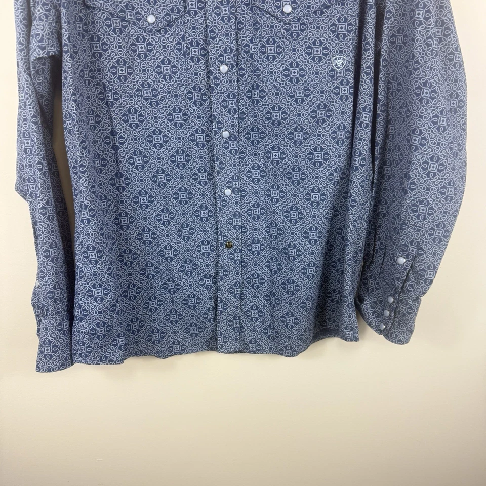 Ariat men's snap button shirt long sleeved snap cuff blue Ariat print Size XL - image 3 of 4