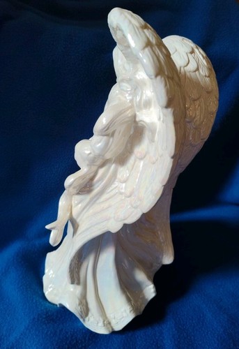 Beautiful Guardian Angel Pearl Luster Porcelain Christmas Figurine 15x8x5 Inch - Picture 6 of 21