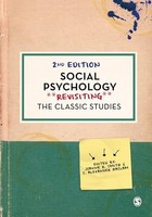 Social Psychology Revisiting The Classic Studies - Paperback - G245Z