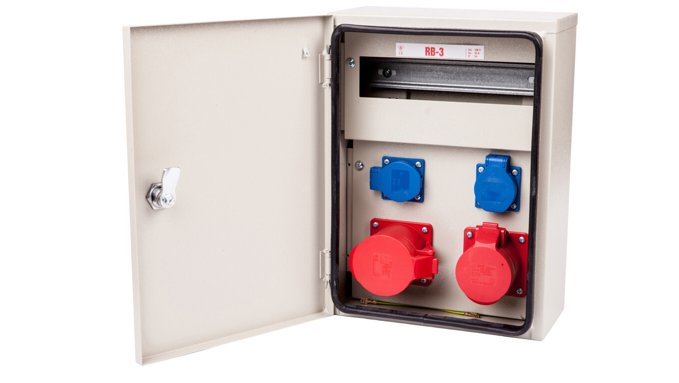 Construction switchboard 11 modules 16A/5P + 32A/5P + 2 X 2P+Z 230V IP54  /T2UK