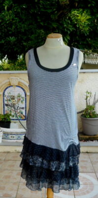 robe * la mode est à vous * LMV  38  ** seychelles  '' TBE