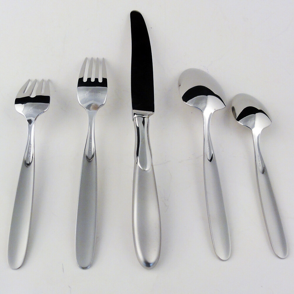 PARADOX by Oneida Salad Fork 7" long NEW NEVER USED 18/10 Stainless