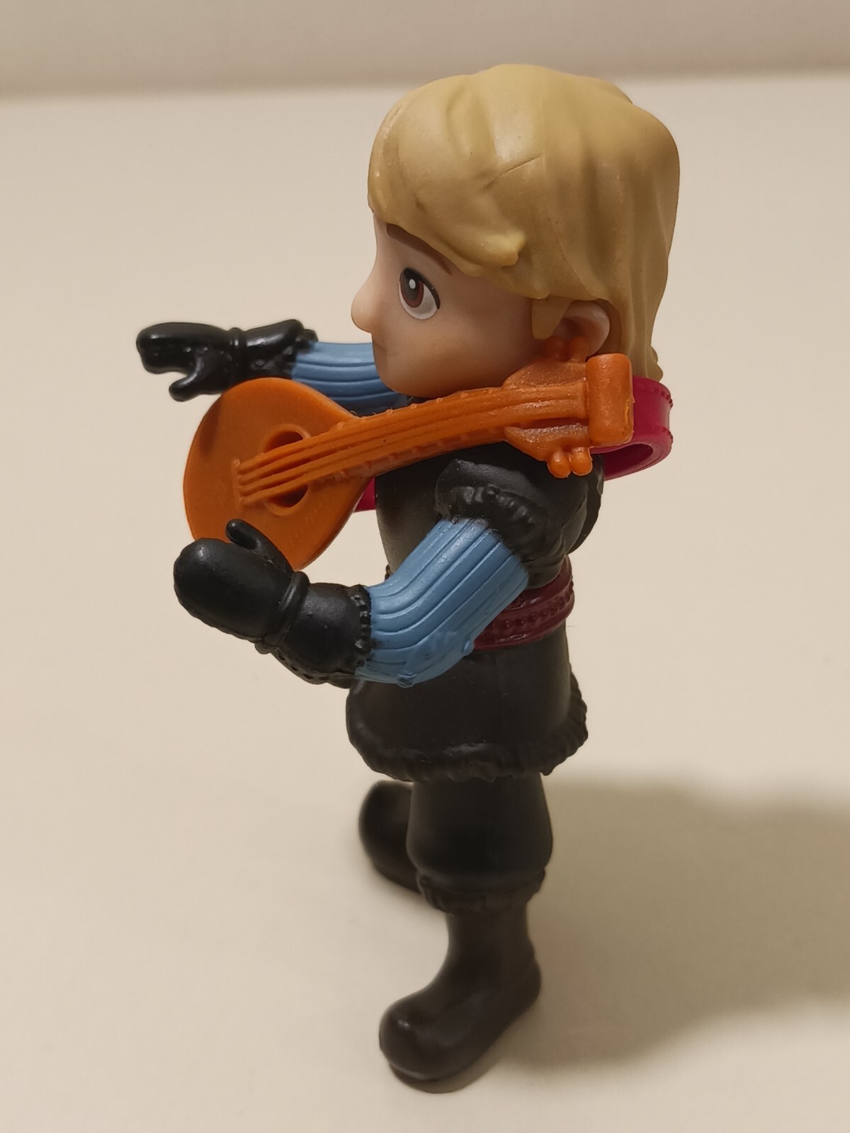 Disney Frozen Little Kingdom Kristoff With Lute Instrument 2015