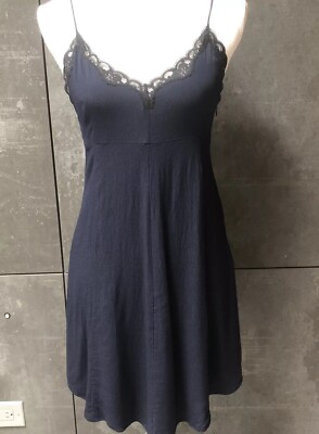 Wilfred Aritzia Womens Lace Trim Mini nave blue dress size S