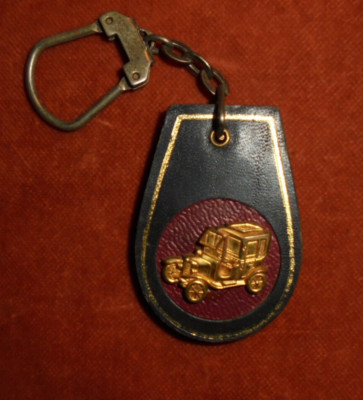 Tacot leather keychain 3 rue SAUFFROY AUTO-Ecole Jean AUSSEL Paris 17th