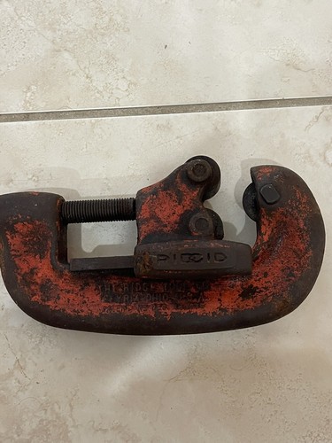 Ridgid No. 1 - 2 Heavy Duty 1/8" to 2" Inch No. 2 Pipe Cutter Rigid - Picture 6 of 6