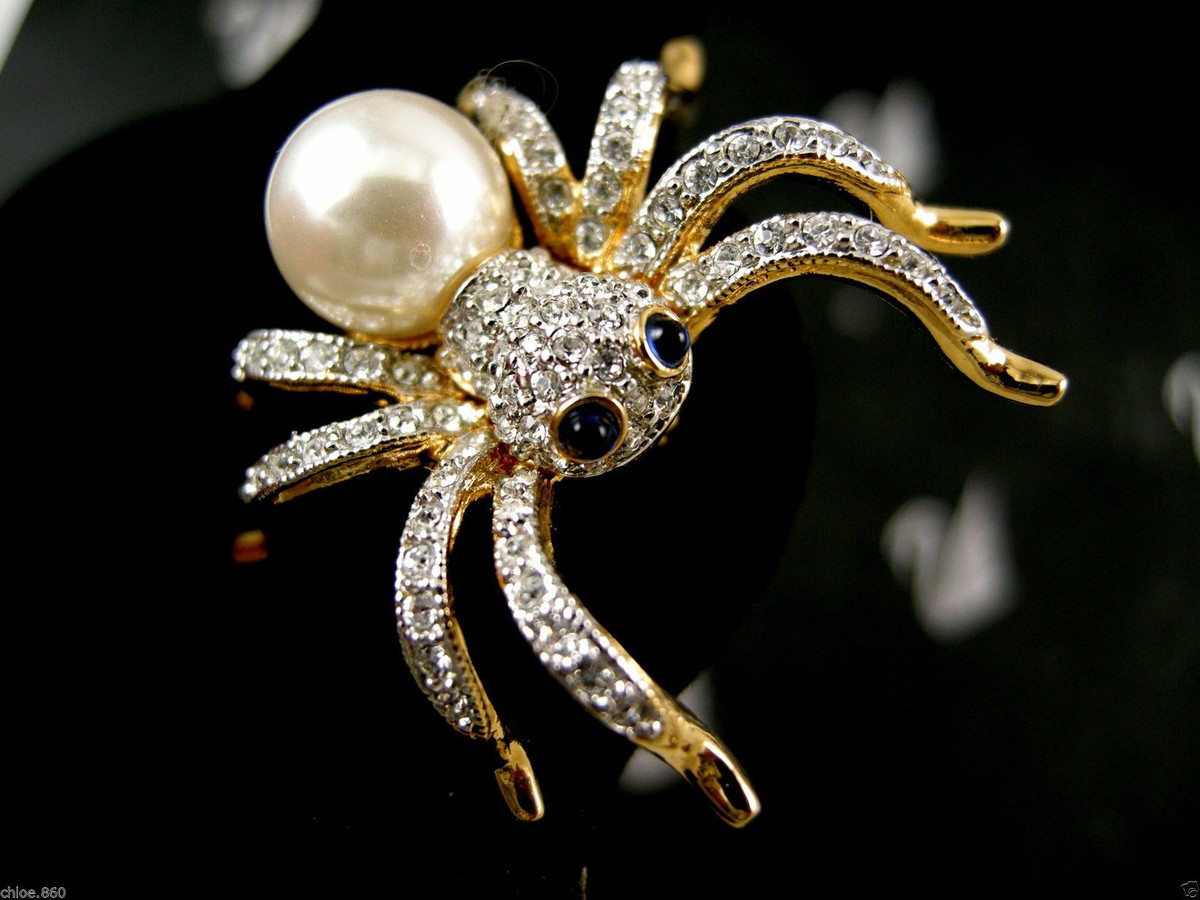 SIGNED SWAROVSKI CRYSTAL PEARL SPIDER PIN~BROOCH 22KT GOLD PLATING RETIRED  NEW