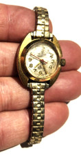 Vintage HELBROS 17 jewels womans wristwatch for parts or repair