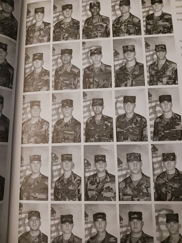 US ARMY Field Artillery Training Center FORT SILL Company D - 2002 - Picture 2 of 6