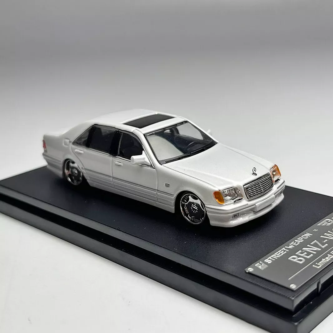 Street Weapon 1/64 Scale Mercedes-Benz S600 W140 1991 White Diecast Car Model