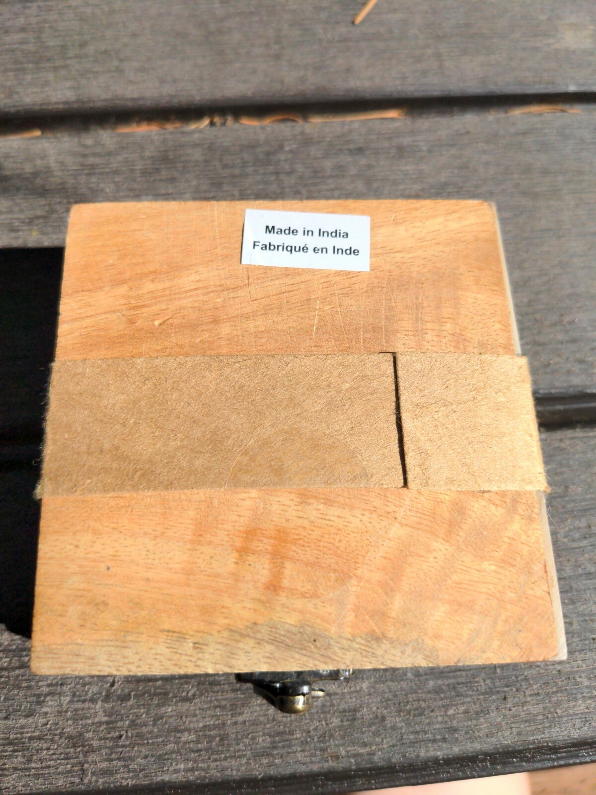 Small decorative wood and resin box handmade in India ring box