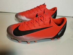 mercurial vapor xii academy cr7
