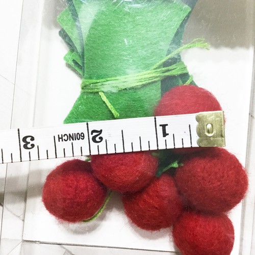 Holly Berry or Mistletoe Christmas Banner Garland Bunting Felt Holiday 6 ft - Picture 16 of 17