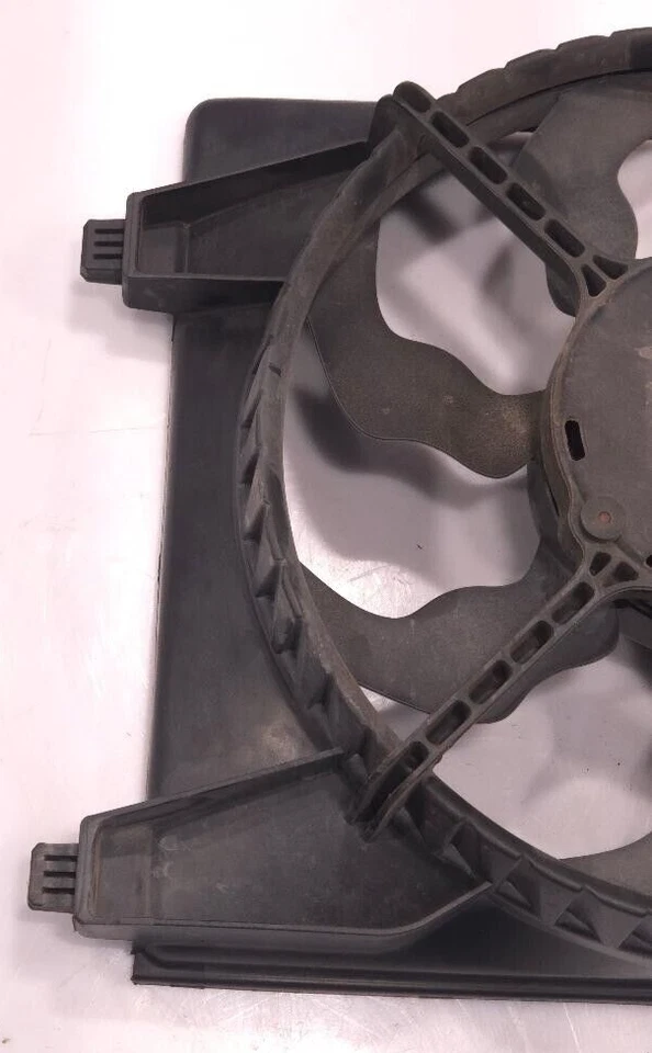 2006-2011 HYUNDAI ACCENT ЭЛЕКТРИЧЕСКИЙ РАДИАТОР ВЕНТИЛЯТОР В СБОРЕ ПОДЛИННЫЙ OEM Б/У ДЕТАЛЬ. - Изображение 3 из 4