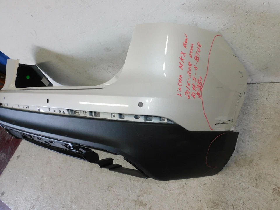 2016-2017-2018 LINCOLN MKX REAR BUMPER Foto 2 de 4
